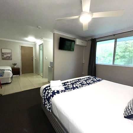 Browns Broadbeach ゴールドコースト エクステリア 写真