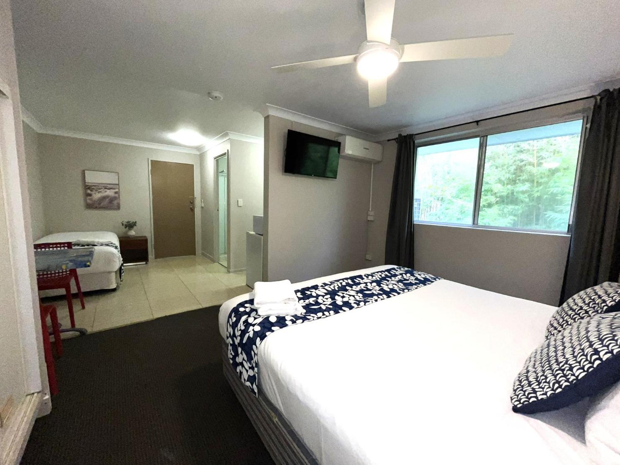 Browns Broadbeach ゴールドコースト エクステリア 写真