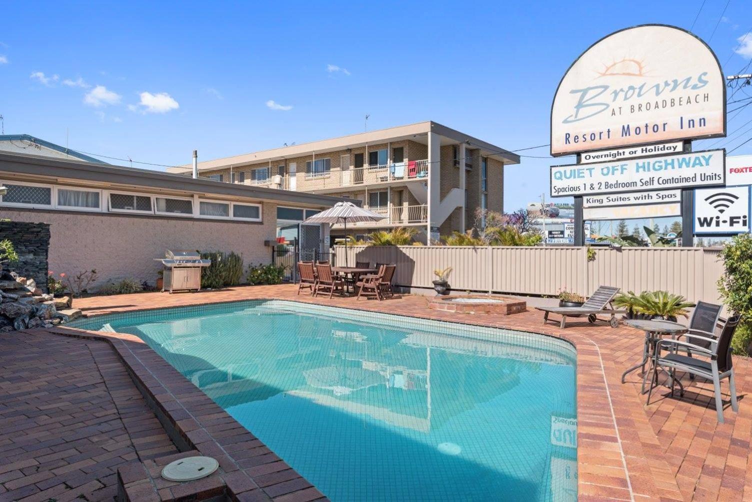 Browns Broadbeach ゴールドコースト エクステリア 写真