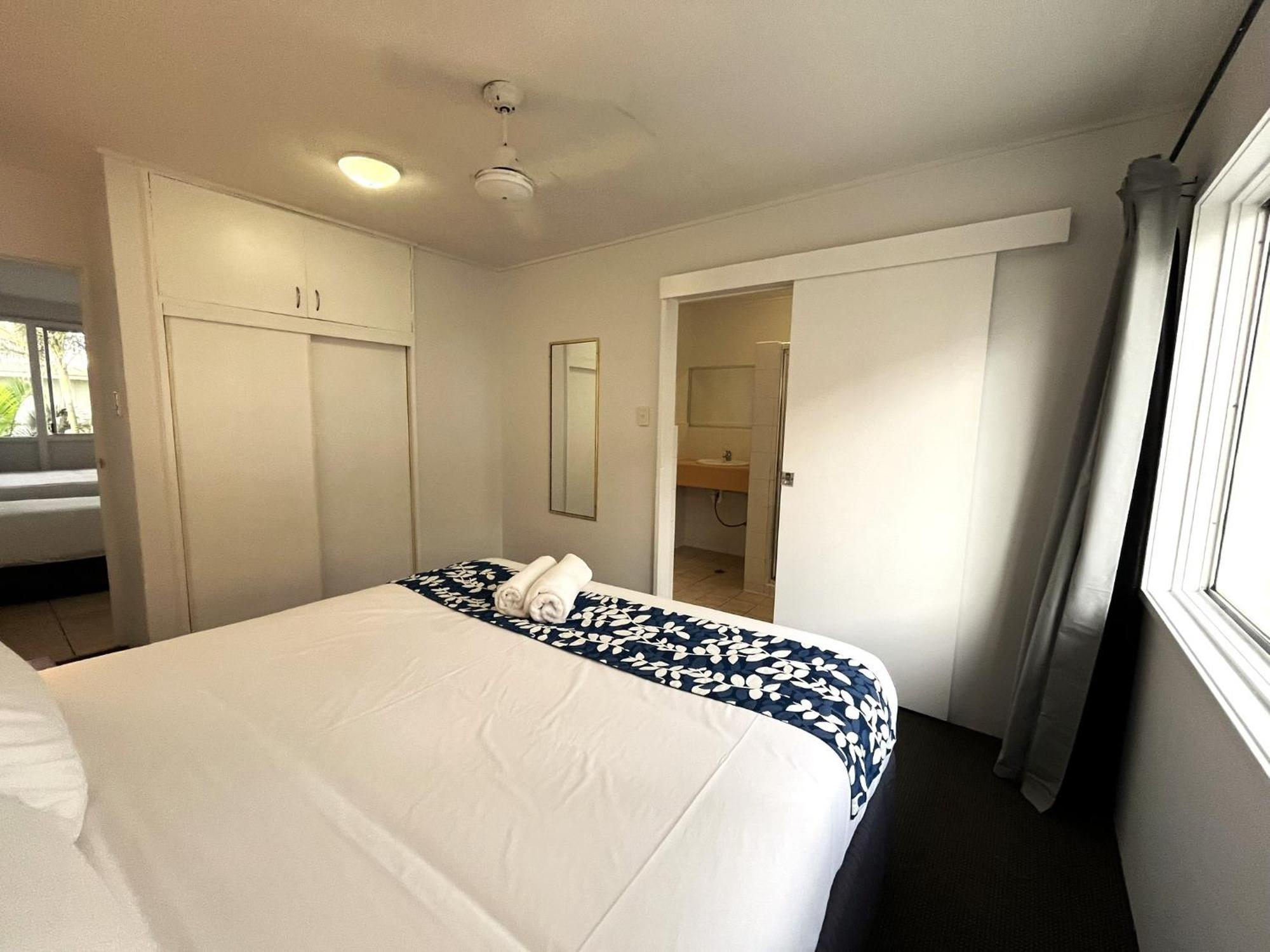 Browns Broadbeach ゴールドコースト エクステリア 写真