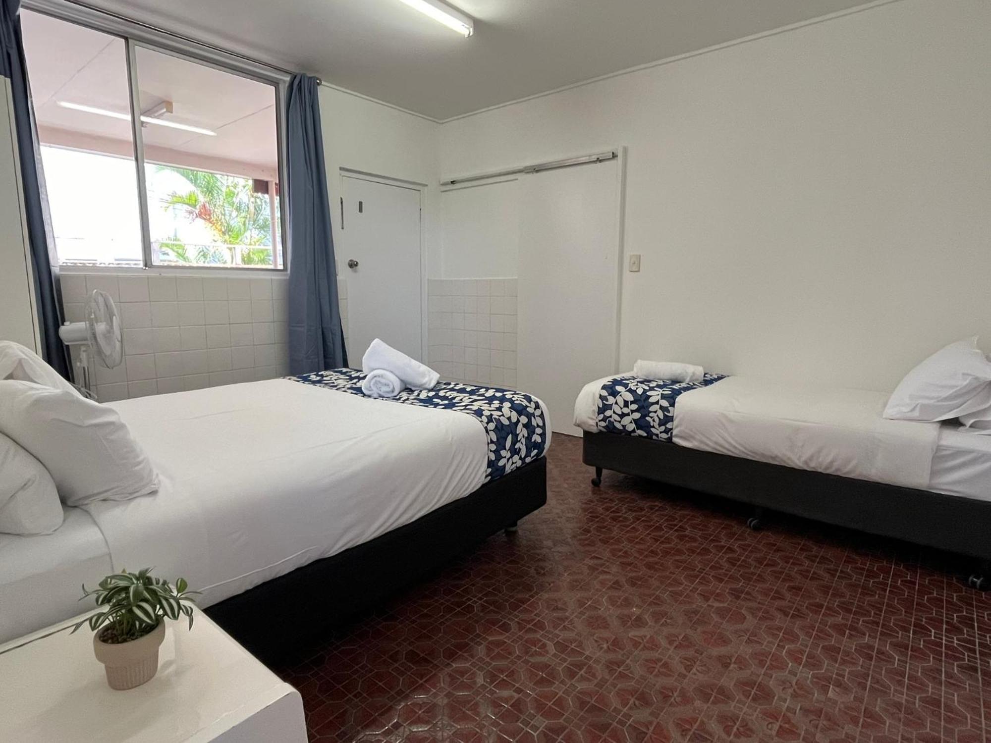 Browns Broadbeach ゴールドコースト エクステリア 写真
